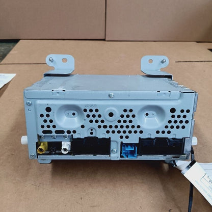 Audio Equipment Radio Receiver AM-FM-MP3-satellite St Fits 20 Ford Edg