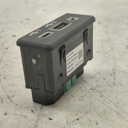 Nissan Murano USB Plug In Hub Port  2020 2021 2022 2023