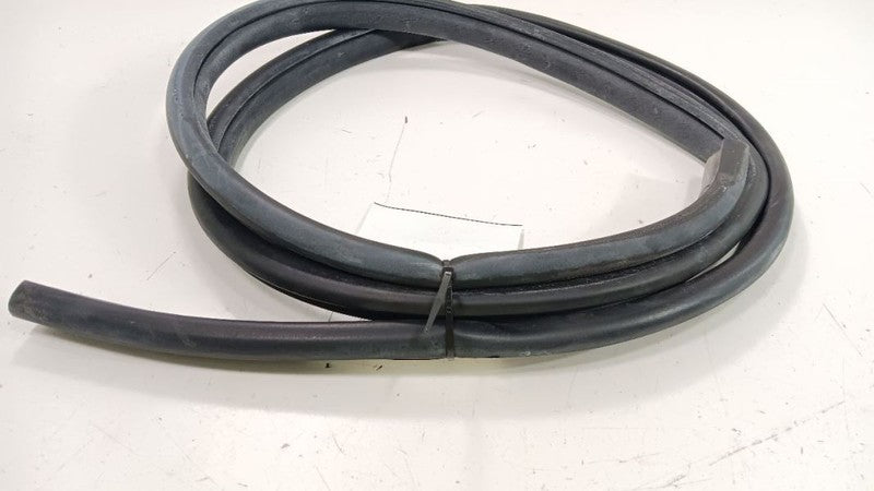 Toyota Prius Left Rear Door Jamb Seal  2012 2013 2014 2 2012 2013 2014 20
