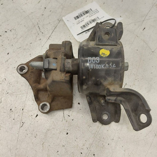 Hyundai Veloster Engine Motor Mount Left Driver  1.6 2017 2016 2015 20