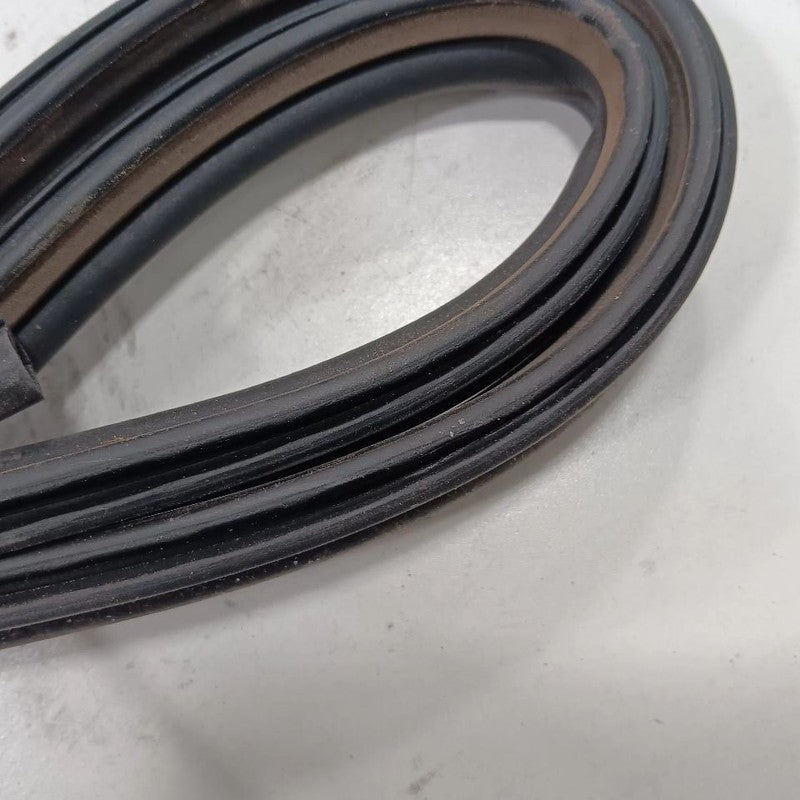 Subaru Outback Legacy Cowl Vent Panel Hood Rubber Seal  2018 2017 2016