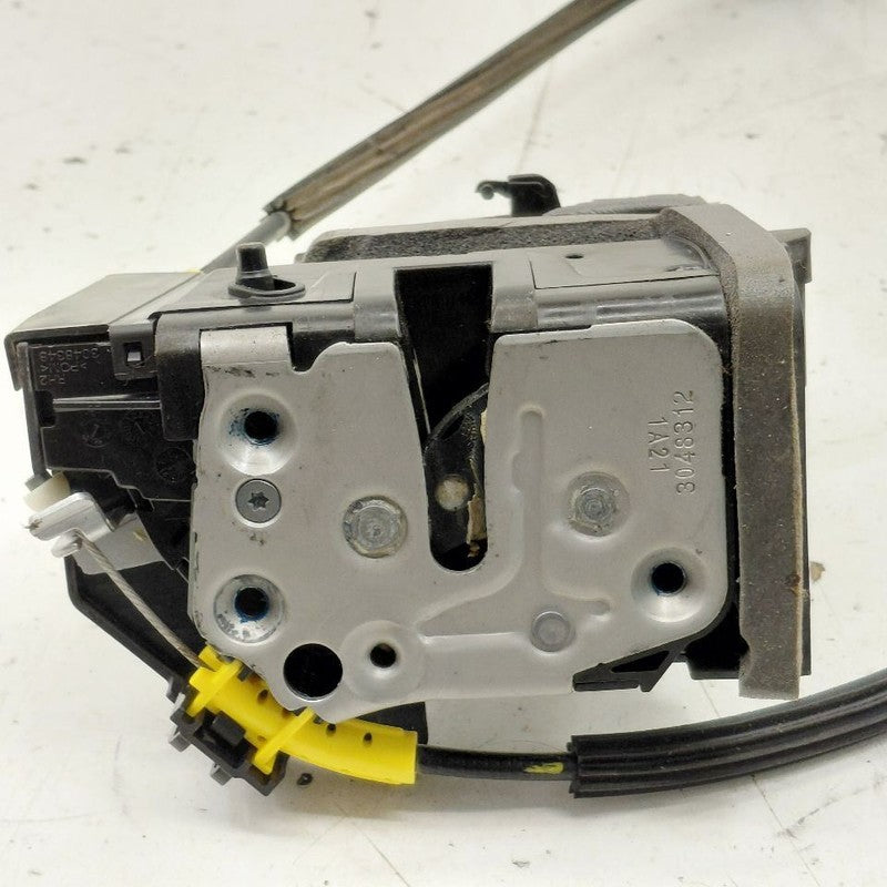 Chevy Trailblazer Door Latch Lock Right Passenger Rear  2023 2022 2021