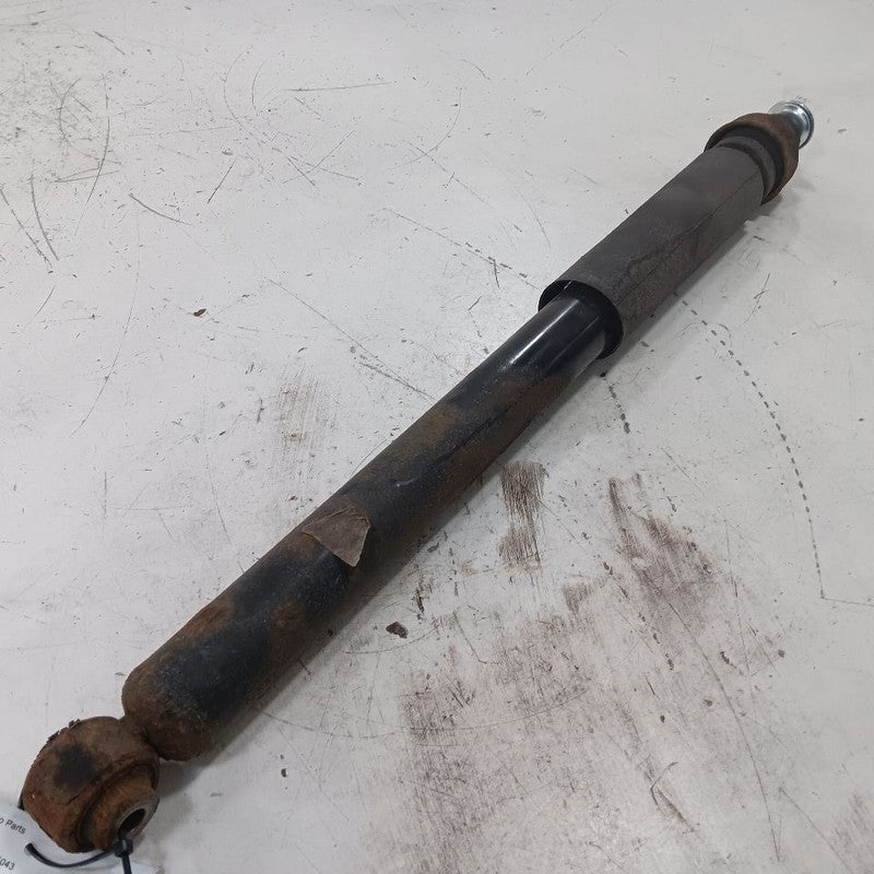 Nissan LEAF Passenger Right Rear Shock Absorber  2013 2014 2015 2016 2