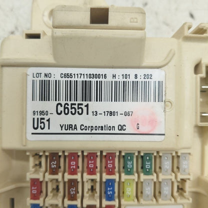 Kia Sorento Cabin Fuse Box Interior Inner Under Dash  2018 2017 2016