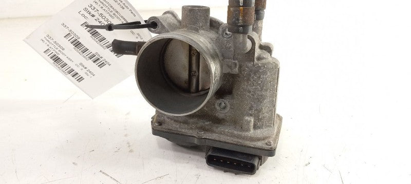 Throttle Body Valve Fits 12-19 ACCENT  OEM