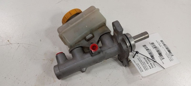 26401AG010 Brake Master Cylinder Without Vehicle Dynamic Control Fits 05-09 Subaru Legacy