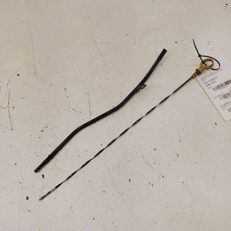 Cadillac XTS Engine Oil Dipstick      3.6 2016 2017 2018