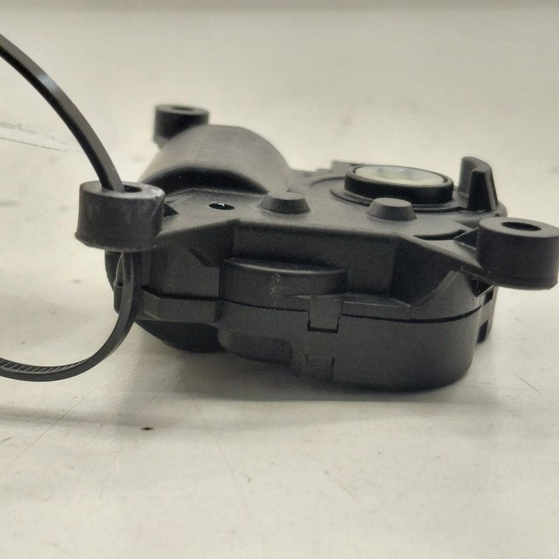 Alfa Romeo Stelvio Flap Door Motor Heater AC Door Actuator  2018 2019 