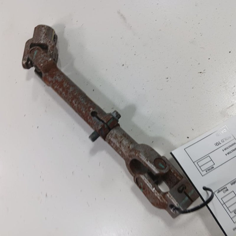 Chevy Trailblazer Lower Steering Column Shaft Knuckle U Joint  2021 2022 2023