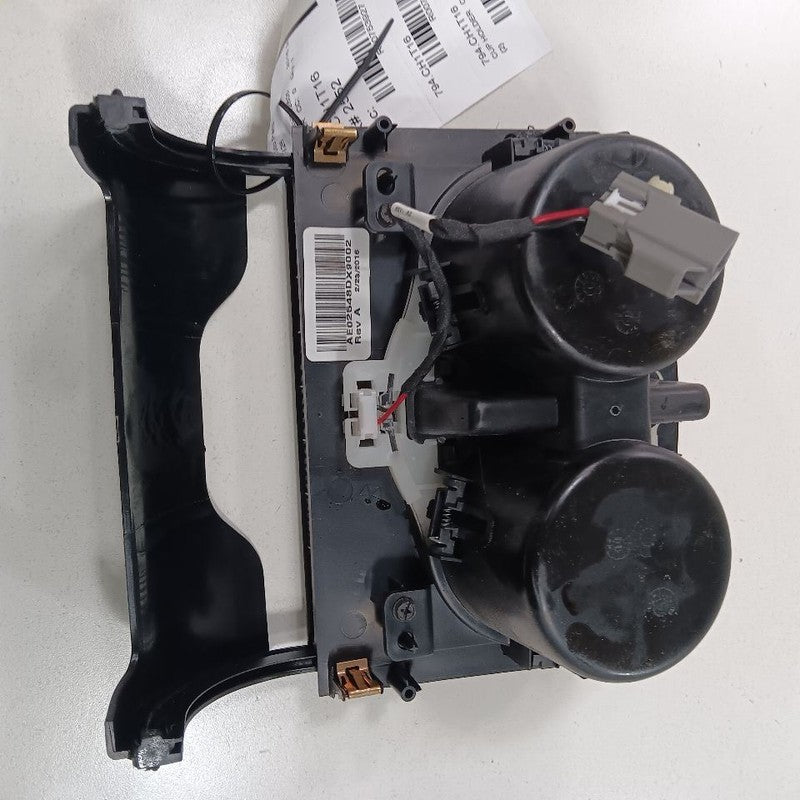 Chrysler 300 Cup Holder  2015 2016 2017 2018 2019