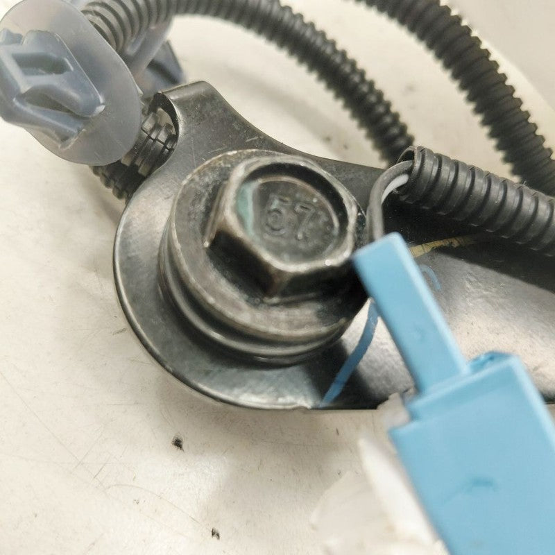 Driver Left Front Seat Belt Buckle Latch Fits 17-22 Honda CR-V