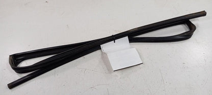 Subaru Legacy Door Glass Window Seal Rubber Left Rear Back 2010 2011 2