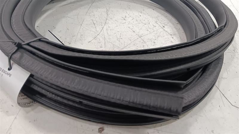 Ford Escape On Body Door Jamb Seal Rear Right Passenger Back  2020 202