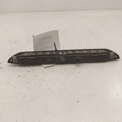 Chevy Equinox High Mount Tail Lamp Third 3rd Brake Light  2024 2023 20