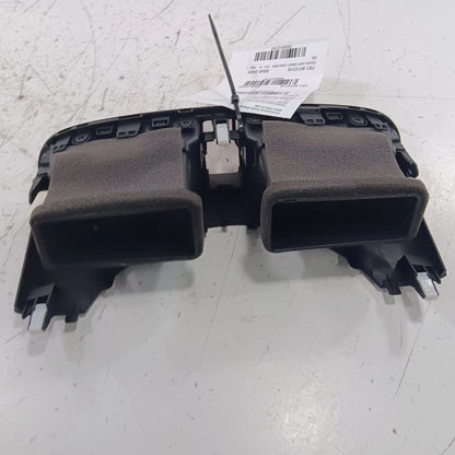 Kia Soul Dash Air Vent Center Middle  2017 2018 2019