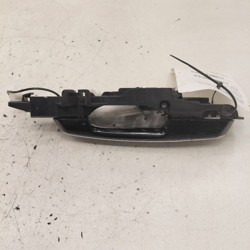 Left Rear Door Handle Exterior Fits 16-20 Cadillac CT6
