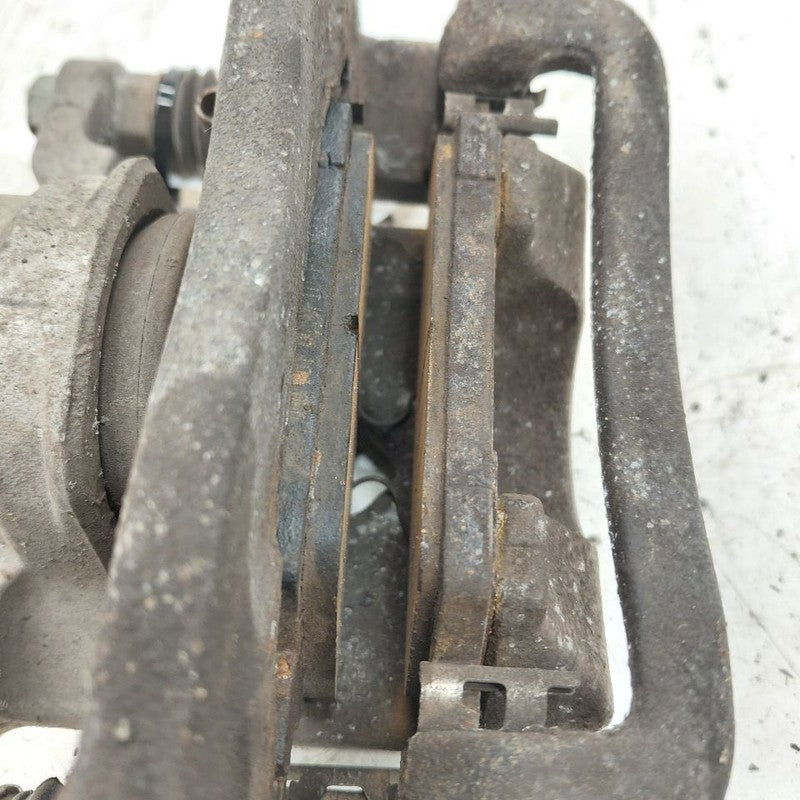 Passenger Right Rear Brake Caliper Without Painted Calipers 16-20 Kia 