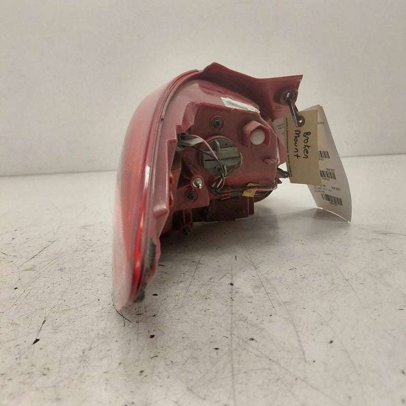 Passenger Right Tail Light Brake Lamp Without LED Accent 12-17 Hyundai