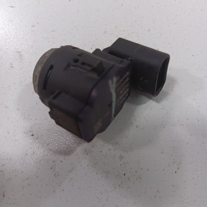 2025 GMC Acadia Back up Sensor
