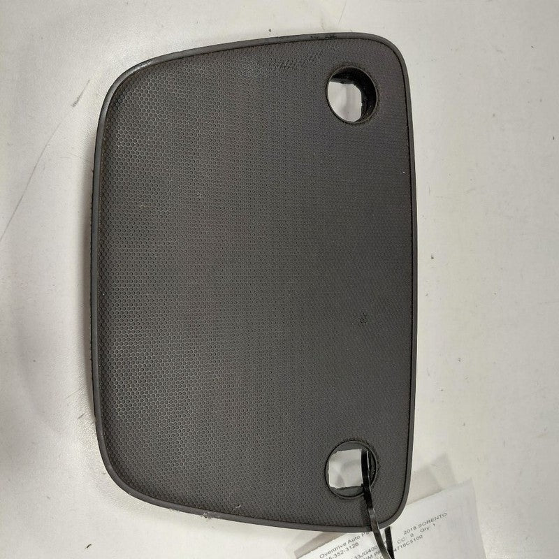 Kia Sorento Center Speaker Cover {84716C5100} 2018 2017 2016 OEM