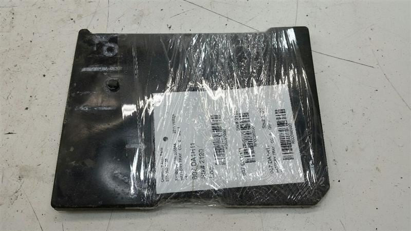 Nissan Versa Battery Holder Tray 2008 2009 2010 2011 2012