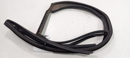 Volkswagen Rabbit Door Glass Window Seal Rubber Right Passenger Rear B