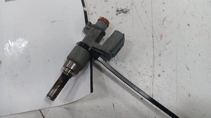 2320929105 Fuel Injection Injector 2.5L Upper Fits 18-19 CAMRY