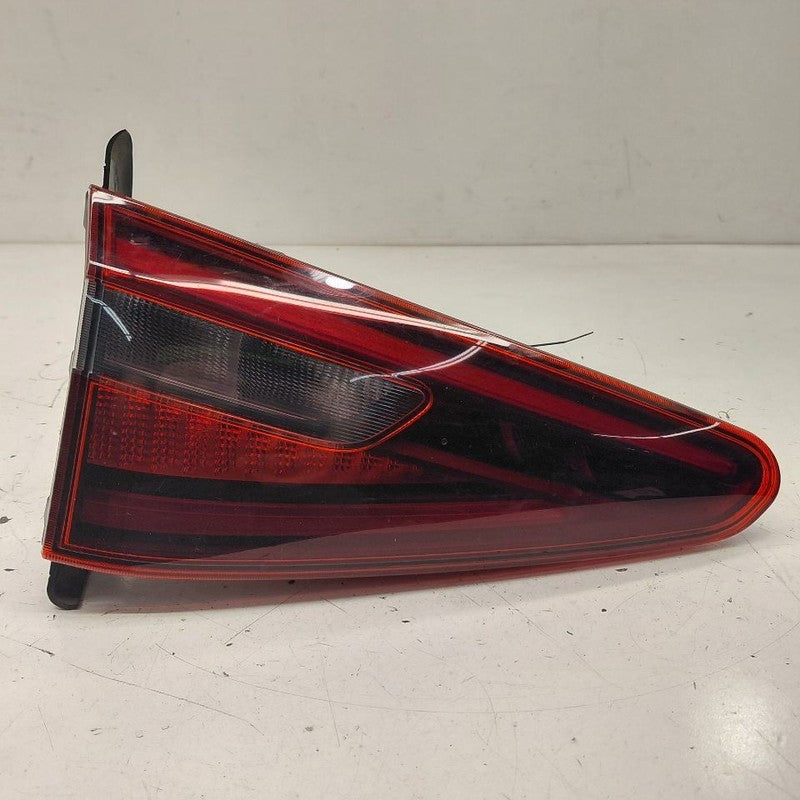 Driver Left Tail Light Brake Lamp Liftgate Mounted 18-23 Alfa Romeo St