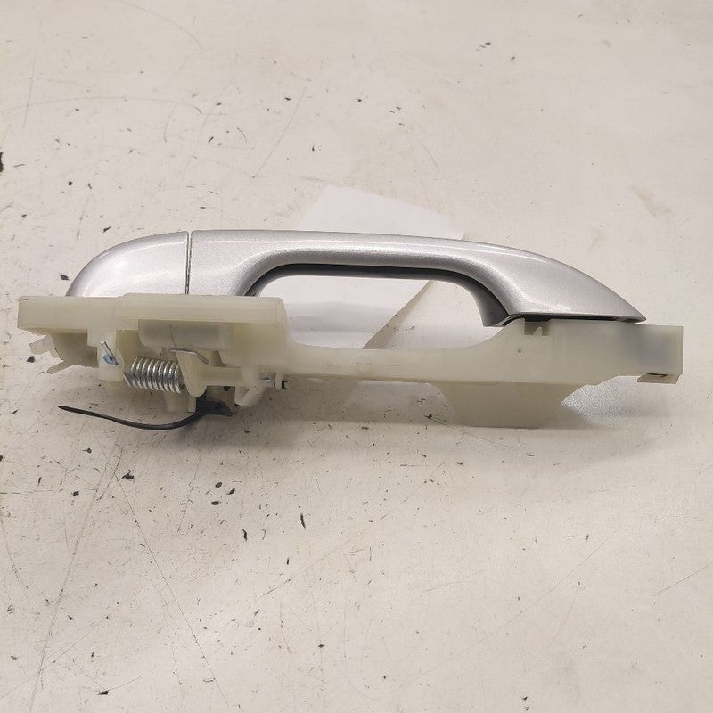 Passenger Right Front Door Handle Exterior Fits 17-22 Kia Sportage