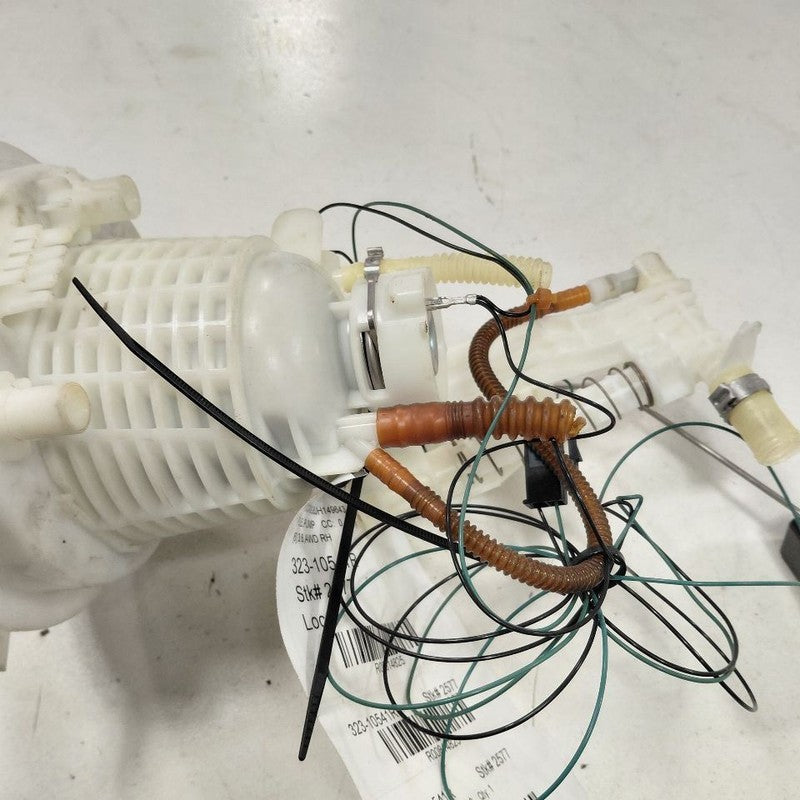 Passenger Right Gas Fuel Pump Assembly Fuel Tank Mounted 06-21 Dodge C