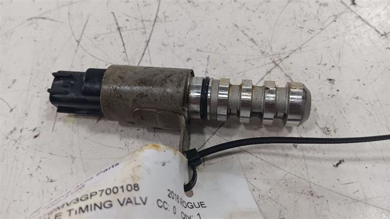 Nissan Rogue Variable Timing Gear Oil Control Valve Solenoid Cylinder 