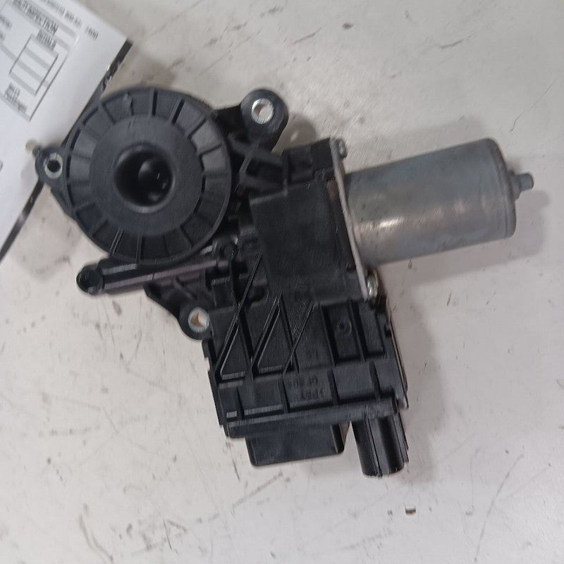 Subaru Crosstrek Passenger Right Front Power Window Motor  2019 2020 2