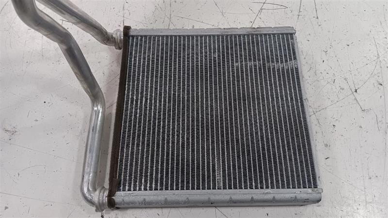 68223043AA Heater Core Fits 14-20 CHEROKEE