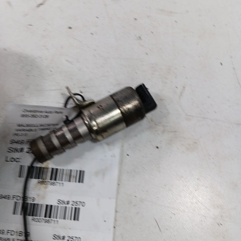 Ford Ecosport Variable Timing Gear Oil Control Valve Solenoid Cylinder