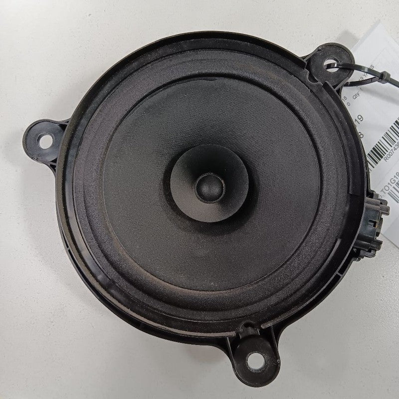 Toyota Yaris Speaker Right Passenger Rear  2020 2019 2018 2017 2016