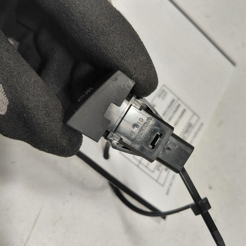 Honda Civic Brake Hold Switch M62610 2016 2017 2018 2019