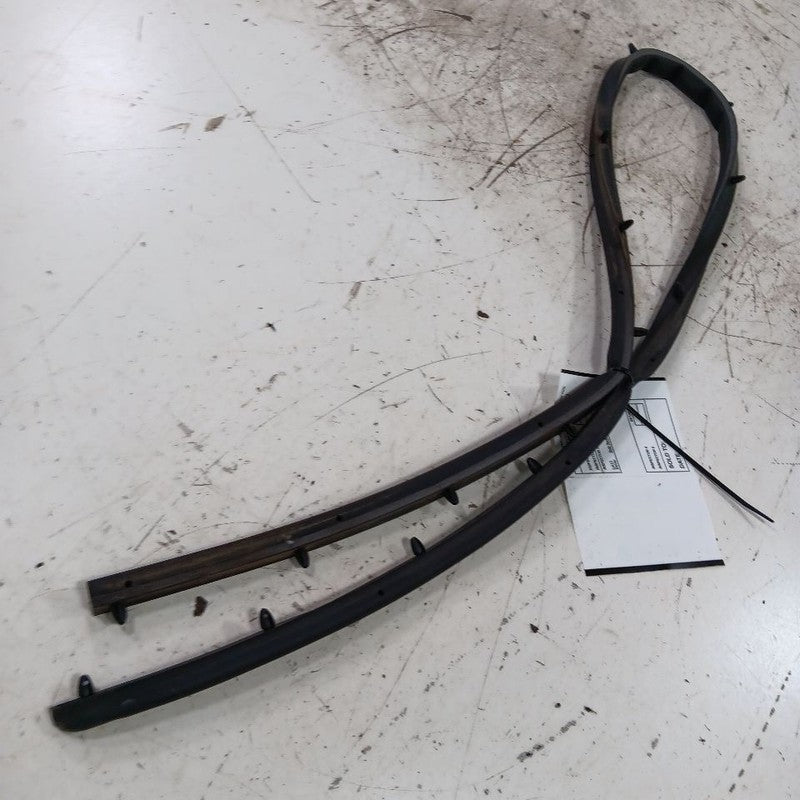 Fiat 500 On Door Seal Rubber Right Passenger Rear Back  2014 2015 2016
