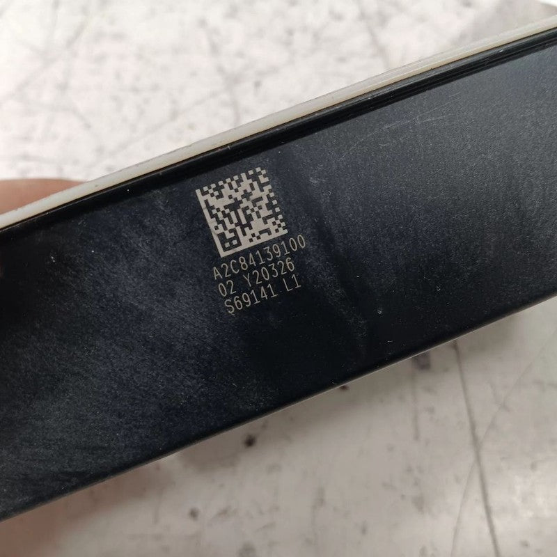 Control Module Below Console ID 13523858 Fits 17-23 ACADIA