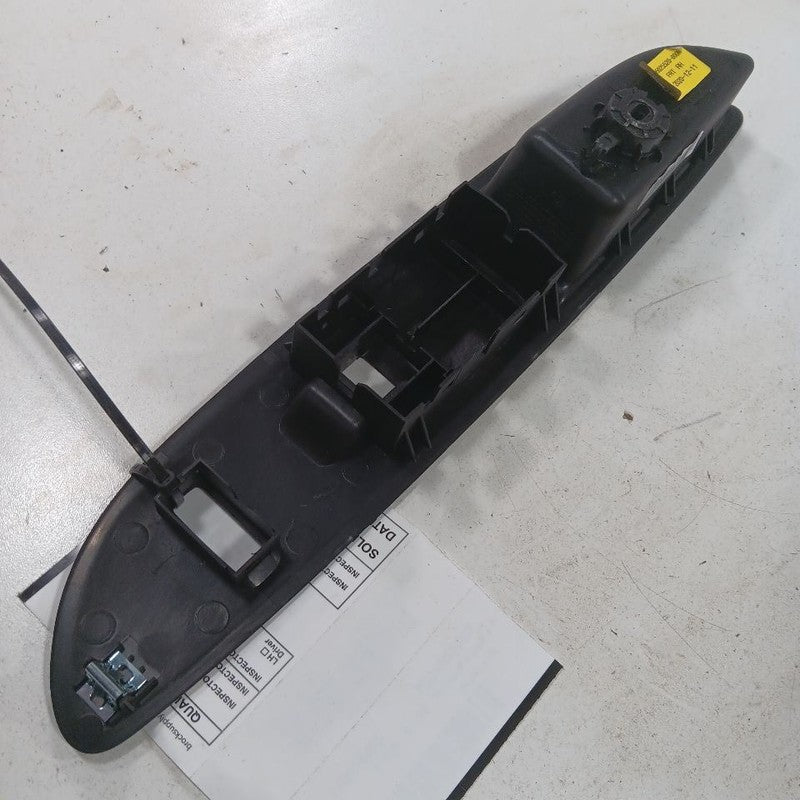 Buick Encore Window Switch Bezel Trim Right Front 2022 2021 2020 2019 2018