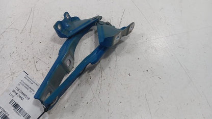 Buick Encore Hood Hinge Set Left and Right  2016 2017 2018 2019