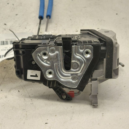 Hyundai Kona Door Latch Lock Right Passenger Front  2021 2020 2019