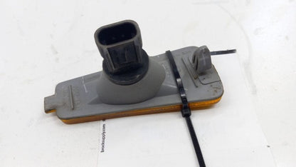 15875483 Passenger Right Corner Park Light Side Marker Bumper Mounted Fits 06-11 HHR