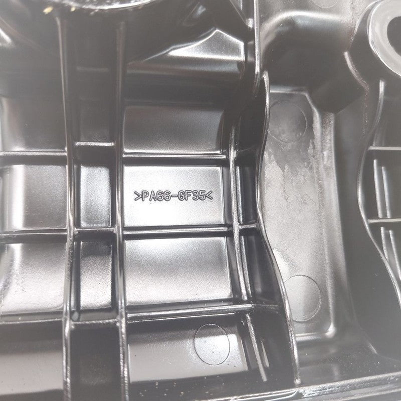 Subaru XV Crosstrek Passenger Rear Engine Cylinder Head Valve Cover 20