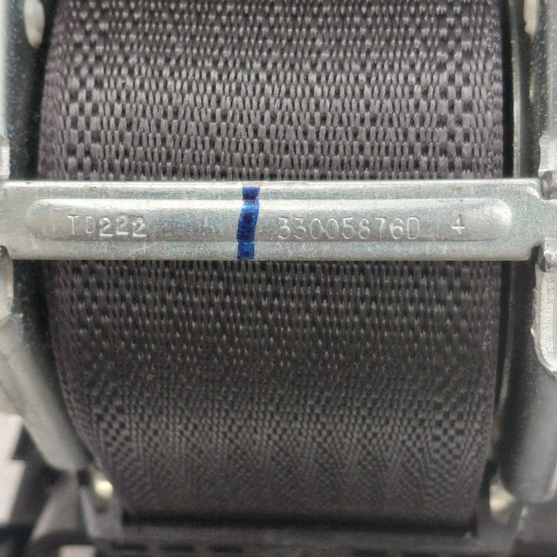 Cadillac CT6 Seat Belt Strap Retractor Center Middle Rear Back  2018 2