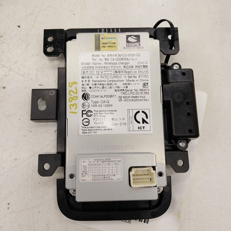 Front Console Wireless Charger Fits 21-22 Toyota Prius