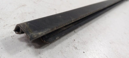 Hyundai Accent Door Glass Window Weather Strip Trim Front Left Driver 