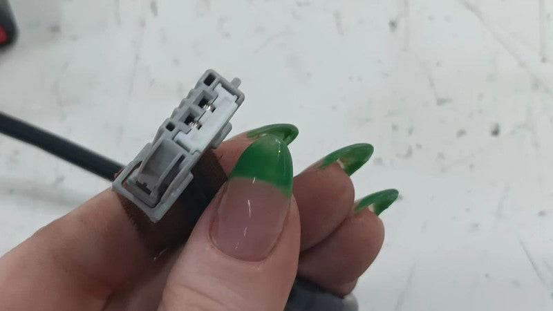 Chevy Volt Seat Belt Buckle Latch Right Passenger Rear Back  2011 2012 2013 2014