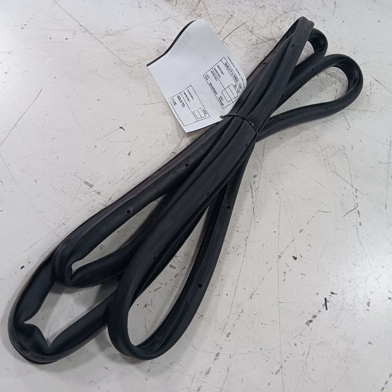 Ford Escape On Door Seal Rubber Right Passenger Front  2019 2018 2017 