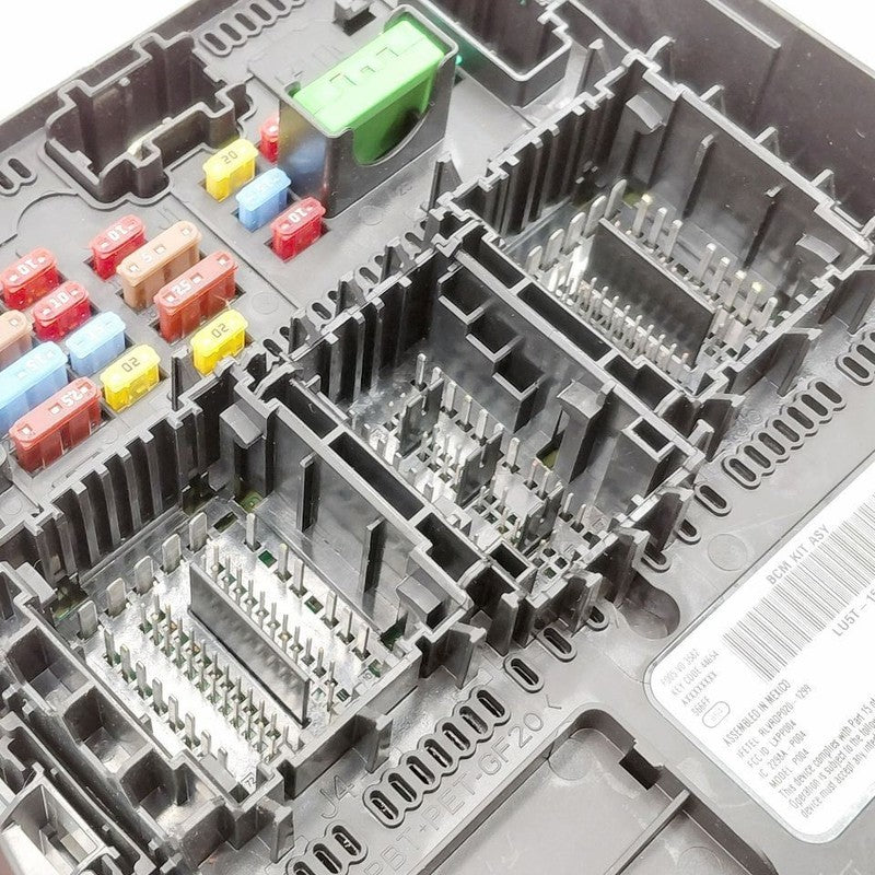 Ford Escape Cabin Fuse Box Interior Inner Under Dash  2022 2023 2024