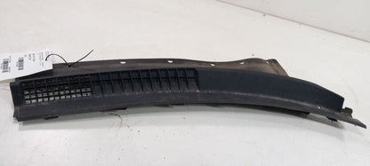 Hyundai XG350 Windshield Cowl Vent Panel Trim Cover Right Passenger 20